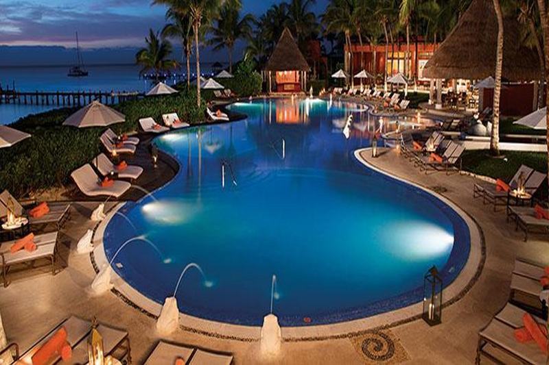 Paraiso De La Bonita Adult All-Inclusive, A Luxury Collection Resort 푸에르토 모렐로스 외부 사진